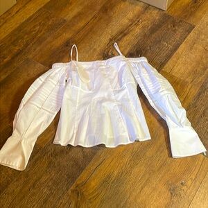 💭Jonathon Simkhai white off the shoulder blouse NWT Medium P2P 18💭